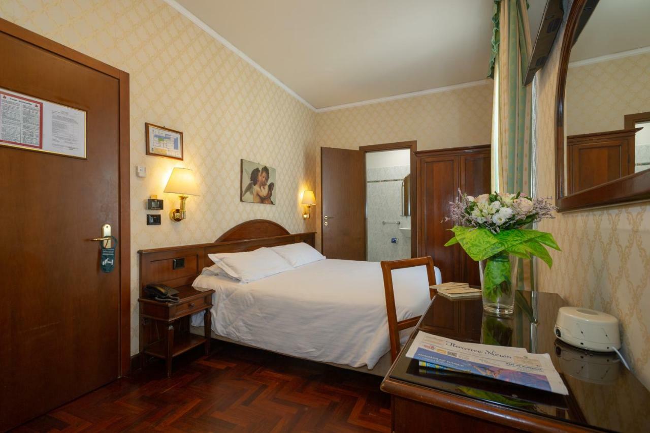 Hotel Boccaccio Firenze Bagian luar foto